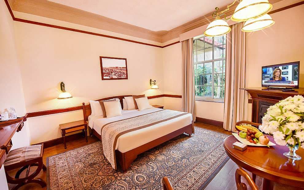 Grand Hotel, Nuwara Eliya – Pool & Bathroom Restoration project image 4